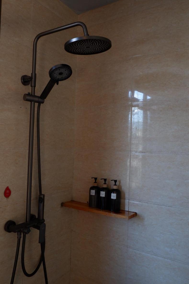 Dali Buxianshan Boutique Guesthouse-In Dali Ancient City,Near Three Pag Odas And Erhai Lake,Provide Tour Guide Service And Local Experience Екстер'єр фото