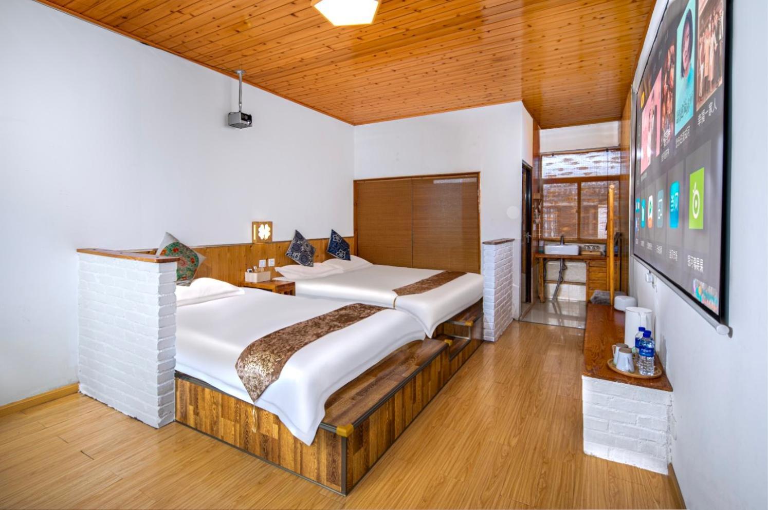 Dali Buxianshan Boutique Guesthouse-In Dali Ancient City,Near Three Pag Odas And Erhai Lake,Provide Tour Guide Service And Local Experience Екстер'єр фото