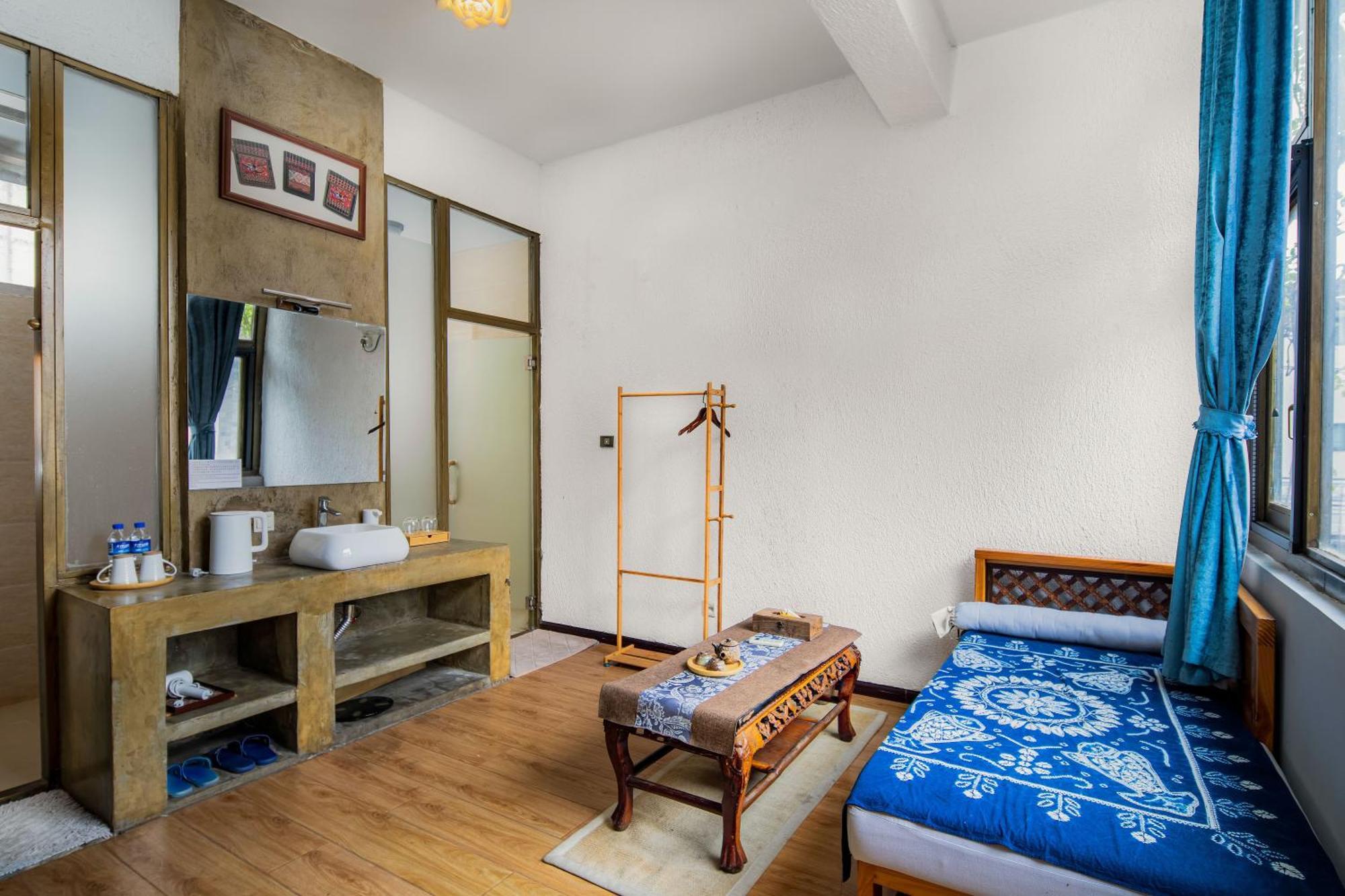 Dali Buxianshan Boutique Guesthouse-In Dali Ancient City,Near Three Pag Odas And Erhai Lake,Provide Tour Guide Service And Local Experience Екстер'єр фото